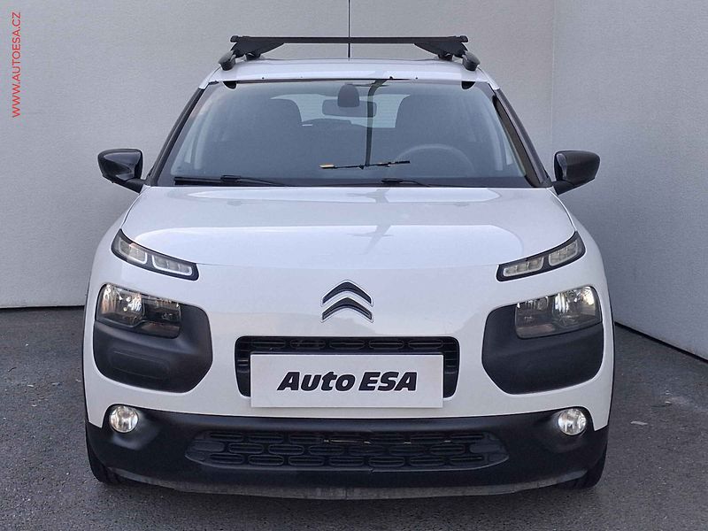 Citroën C4 Cactus (2015) 1.2i, ČR, STK5/28 - fotka 2 z 16