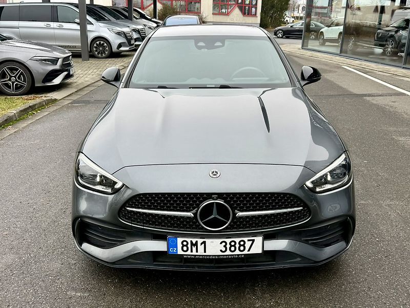 Mercedes-Benz Třídy C (2024) 300 4MATIC - fotka 3 z 41