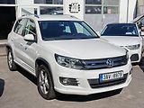 Volkswagen Tiguan 2,0 TDi R-Line  - náhled 2