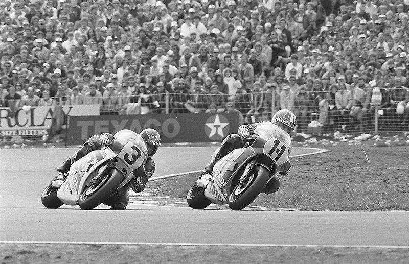 Randy Mamola je právem řazen mezi legendy motocyklového sportu. Čtyřikrát útočil na titul mistra světa, ale nikdy jej nezískal.