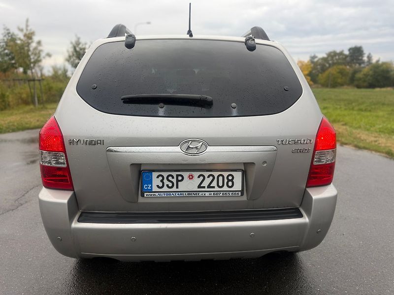 Hyundai Tucson 2,0 TDI 4X4 STK 2027  KLIMATIZ - fotka 4 z 18