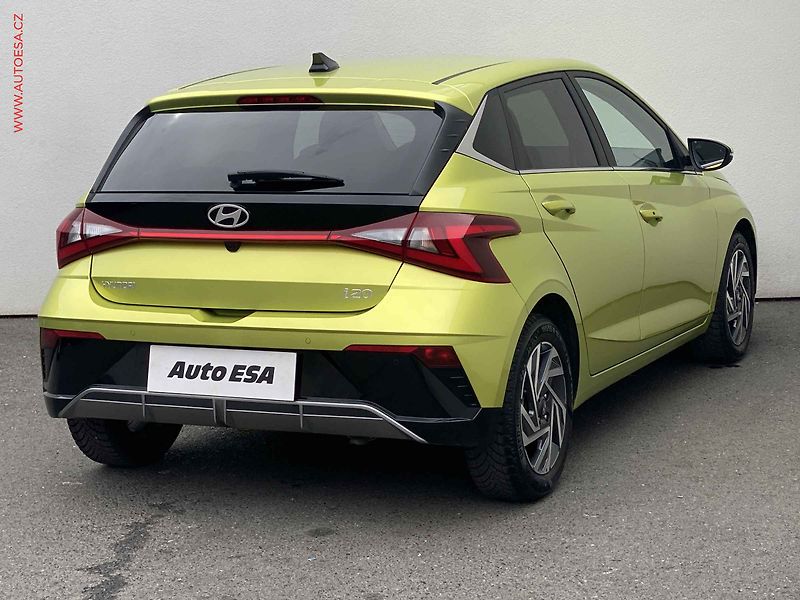 Hyundai i20 (2024) 1.0 T-GDi, 1.maj,ČR, Style - fotka 4 z 19