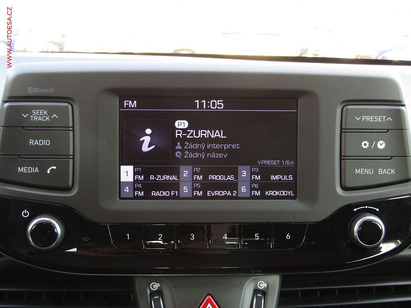 Hyundai i30 (2019) 1.6 CRDi Fastback, ČR - fotka 14 z 17