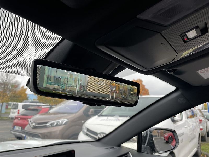 Toyota RAV4 2.5 Plug-in Hybrid Selection - fotka 27 z 28