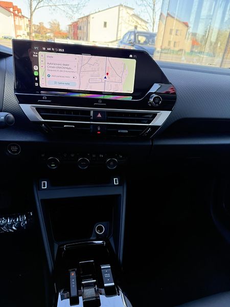 Citroën C4 MAX Petrol 130k Automatic  - fotka 10 z 15