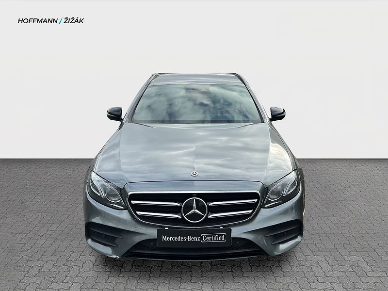 Mercedes-Benz Třídy E 350 d AVANTGARDE 4MATIC - fotka 2 z 25
