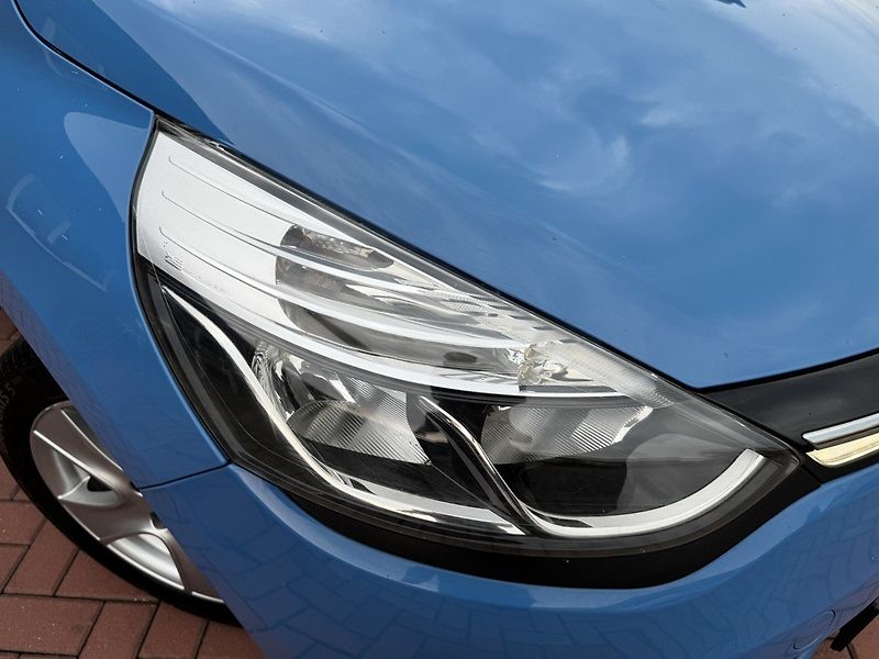 Renault Clio (2013) 1.2i Navi Klima Tempomat BT - fotka 40 z 50