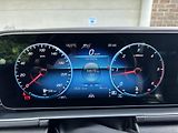 Mercedes-Benz GLE (2023) 400d 4MATIC 9GTRONIC AMG Paket - náhled 75