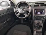Škoda Octavia (2010) 1.9 TDI, po STK, Tažné - náhled 7