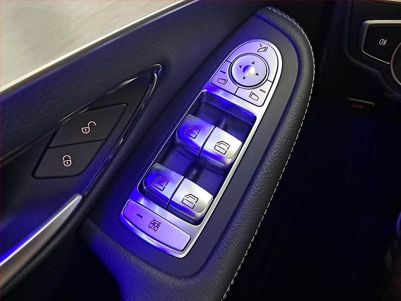 Mercedes-Benz Třídy C (2020) C 180, Automat, Serv.kniha - fotka 20 z 21