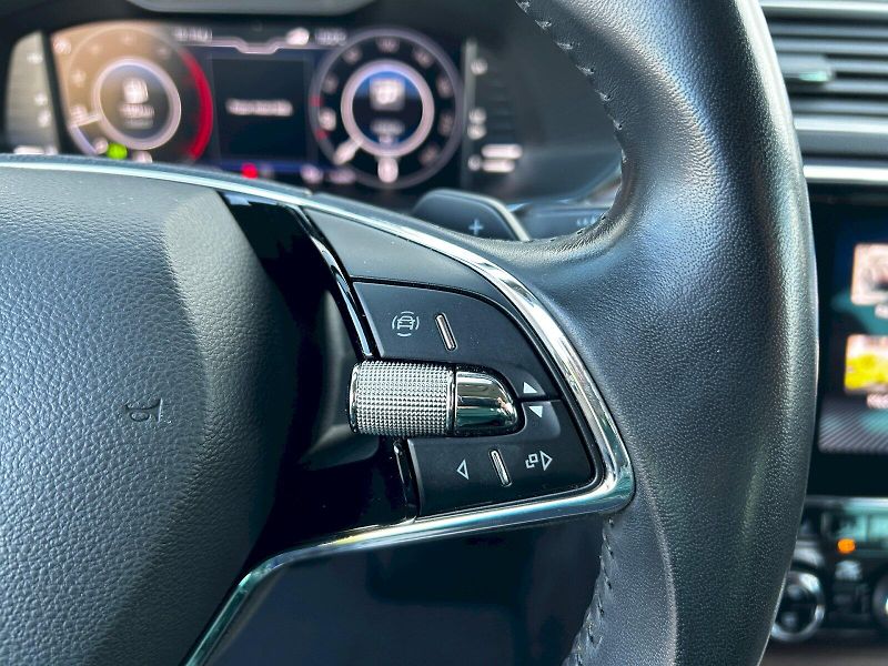 Škoda Superb (2021) Combi 2.0 TDI 147kW 4x4 DSG Sc - fotka 9 z 35