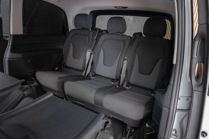 Mercedes-Benz Třídy V V 220d AUTOMAT*KAMERA*7.MÍST* - fotka 15 z 37