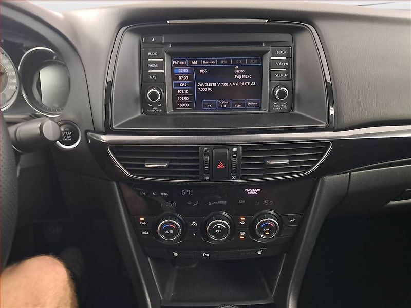 Mazda 6 (2013) 2.0 Skyactiv-G, Navi, Tempomat - fotka 12 z 18