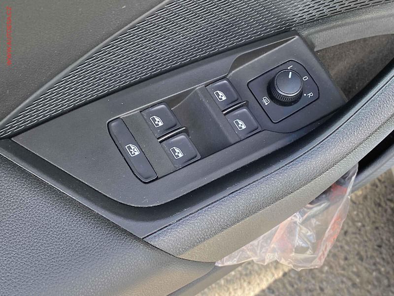 Škoda Octavia (2023) 2.0 TDi, 2.maj,ČR, Ambition - fotka 11 z 18