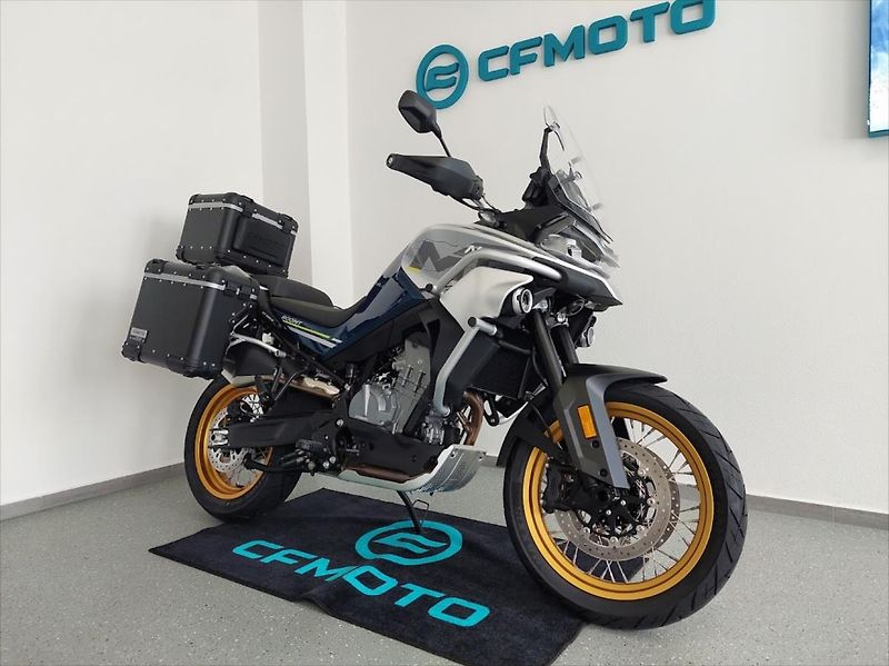 CFMOTO 800MT Touring  EU5 - fotka 5 z 6
