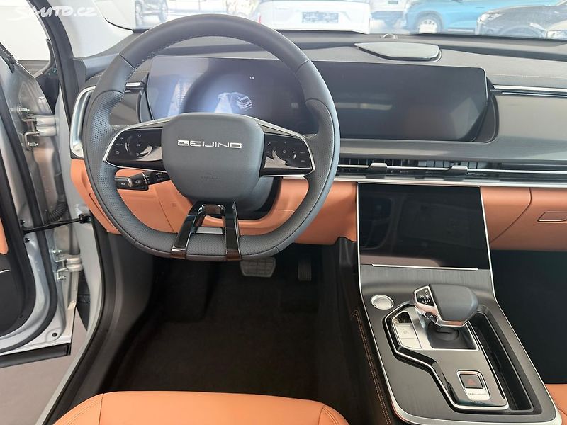 BAIC X75 (2025) ALL IN 130 kW Panorama DCT - fotka 16 z 29
