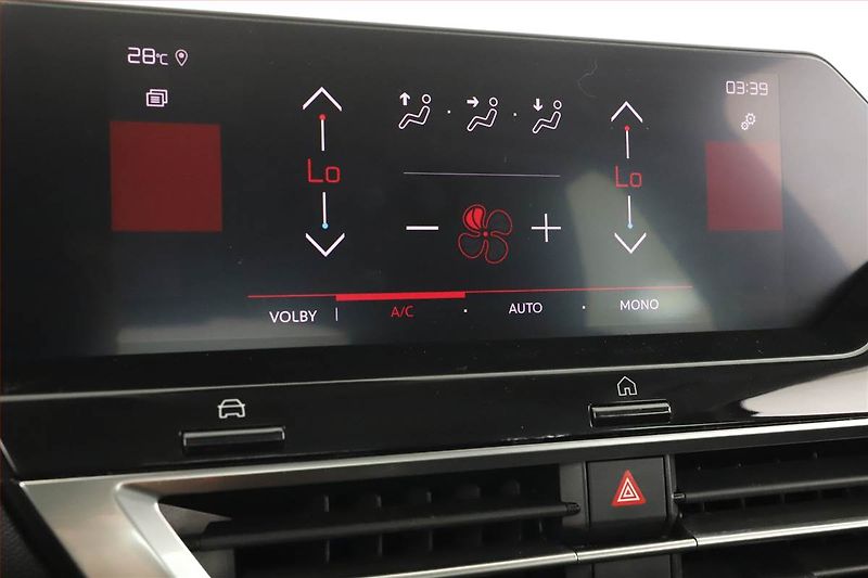 Citroën C4 (2021) 1.2 PureTech, Kůže, Tempomat - fotka 16 z 18