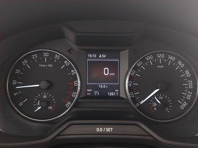 Škoda Octavia (2014) Style 2.0 TDI, Serv.kniha - fotka 9 z 18