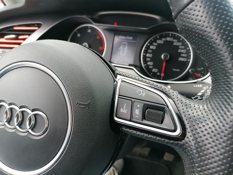 Audi A4 Allroad (2012) 3.0 TDi Quattro - fotka 16 z 25