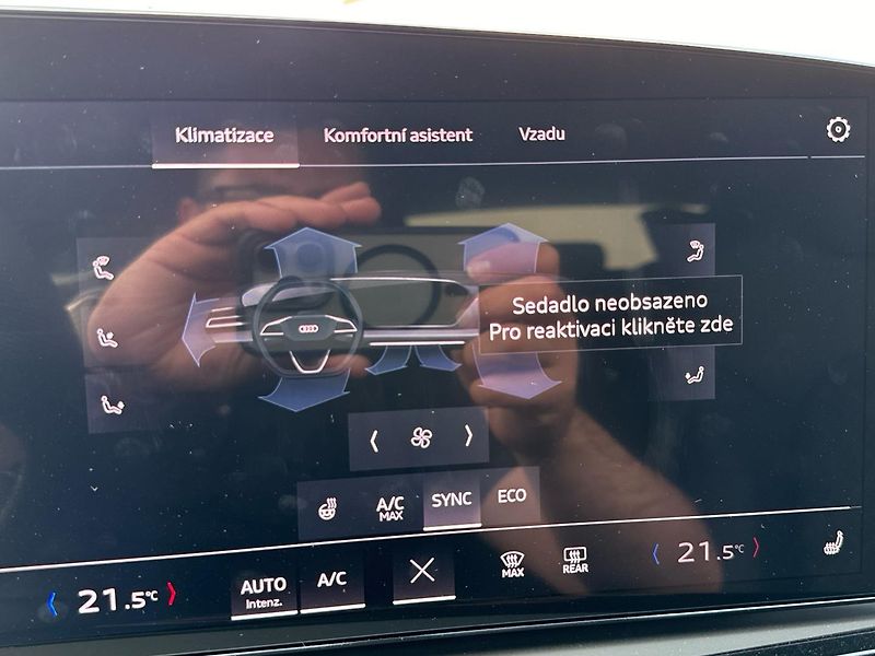 Audi A5 TDI quattro 150kW STR - fotka 23 z 24