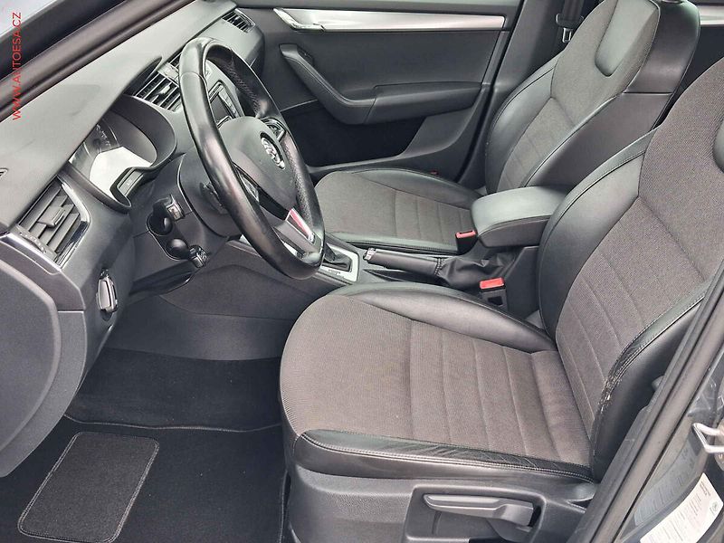 Škoda Octavia (2014) 1.4 TSi, Elegance, DSG, bixen - fotka 9 z 26