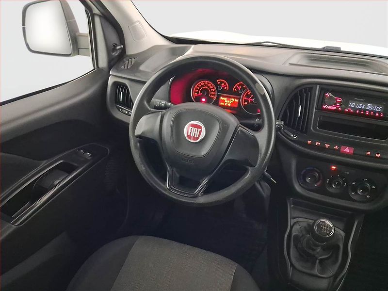 Fiat Dobló (2017) Maxi 1.6 MultiJet, 5Míst, ČR - fotka 7 z 17