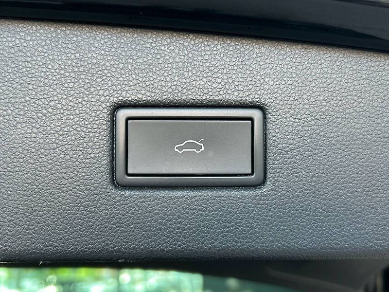 Volkswagen Tiguan (2021) 1.5 TSI 7DSG R-Line - fotka 21 z 35