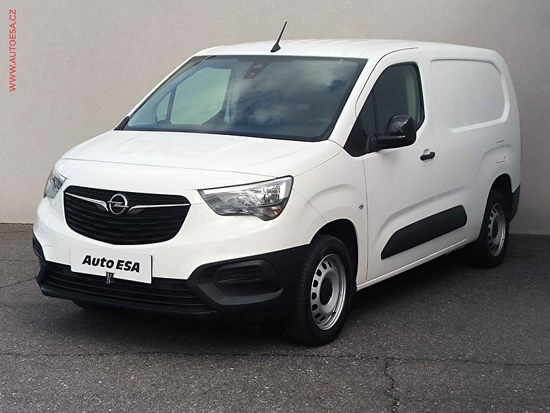 Opel Combo (2022) 1.5CDTi L2 DÍLNA, AC, park. - fotka 3 z 22