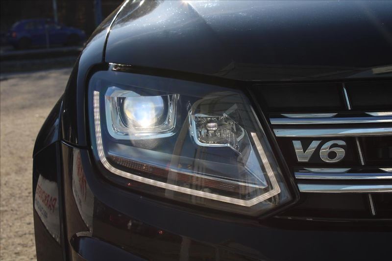 Volkswagen Amarok 3,0 TDI  ČR,AUTOMAT,4x4,DPH - fotka 32 z 33