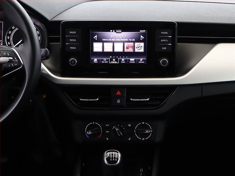 Škoda Scala (2022) 1.0 TSI, Tempomat - fotka 10 z 16