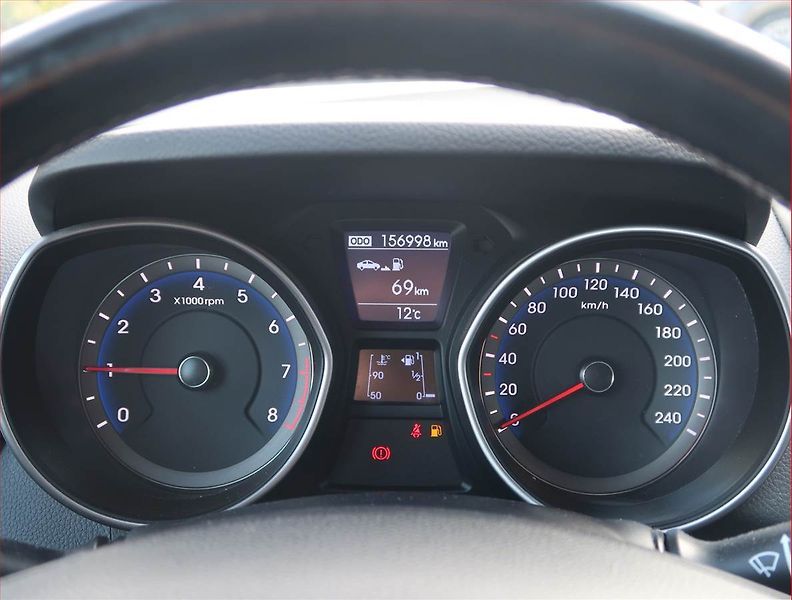 Hyundai i30 (2014) 1.6 GDI, Serv.kniha, Tempomat - fotka 11 z 14