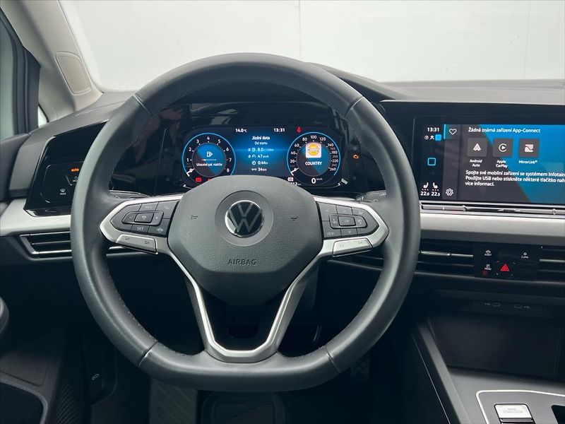 Volkswagen Golf Variant 1,5 eTSi 110kW 7DSG LIFE  8 - fotka 15 z 24