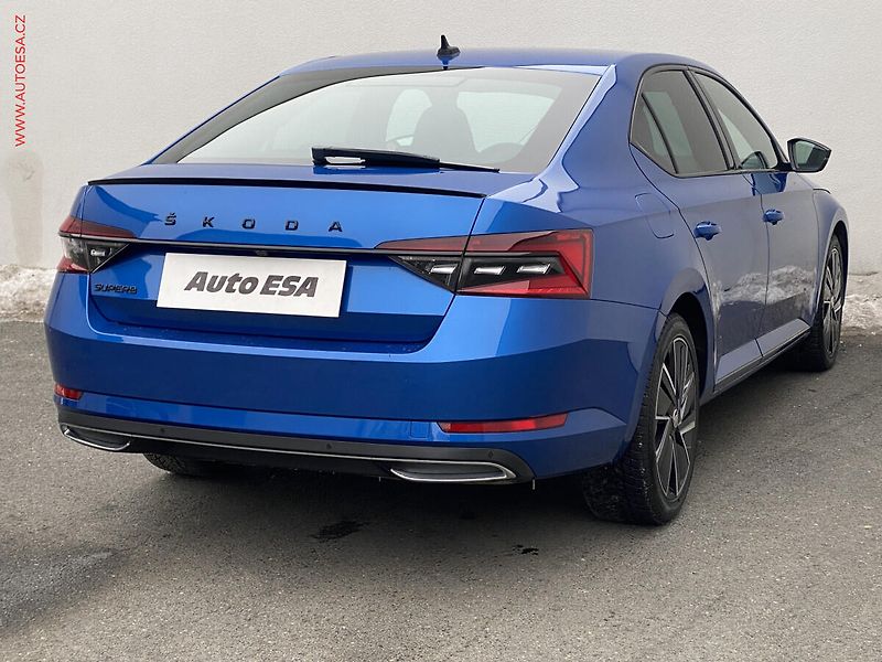 Škoda Superb (2022) 2.0 TDi, 2.maj,ČR, SportLine - fotka 4 z 19