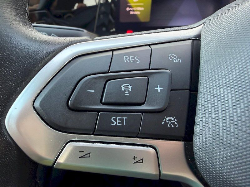 Volkswagen Golf (2023) Variant 1.5 TSI 110kW Style - fotka 12 z 35