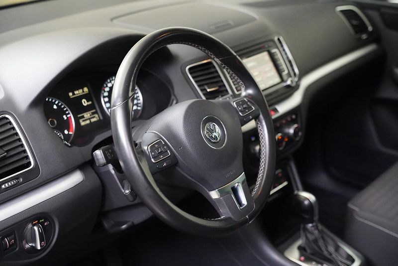 Volkswagen Sharan - fotka 5 z 24