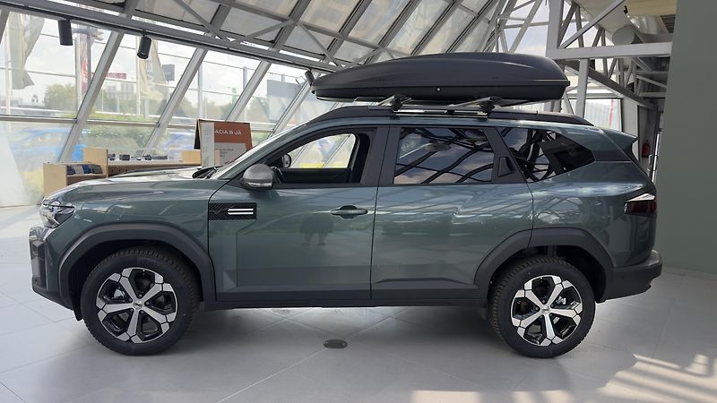 Dacia Bigster (2026) Journey Hybrid-G 150 4x4 - fotka 3 z 19