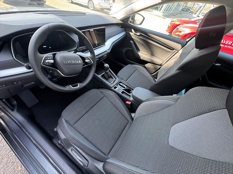 Škoda Octavia (2026) 1,5 TSI 110 kW  Classic - fotka 8 z 11