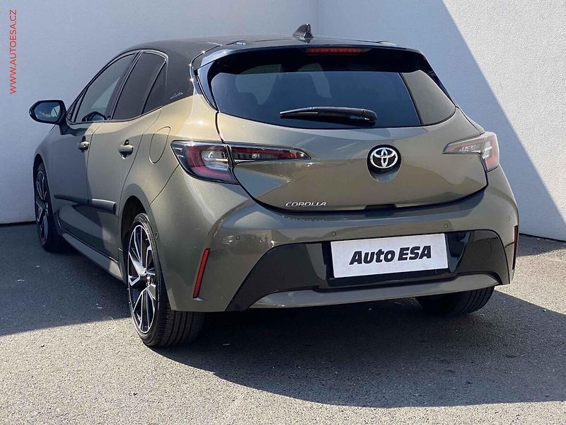 Toyota Corolla (2019) 1.2, 1.maj,ČR, Selection - fotka 6 z 20