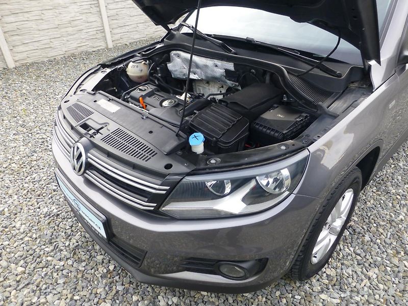 Volkswagen Tiguan 1.4TSi 120PS LIFE FACE-LIFT 1A - fotka 96 z 186