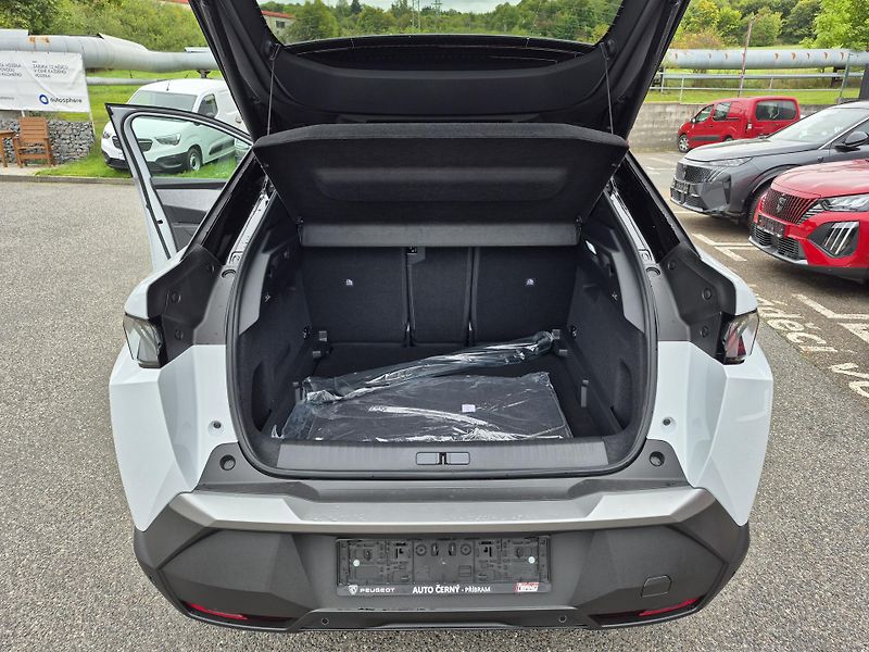Peugeot 3008 (2026) GT Hybrid 145 e-DCS6  - fotka 13 z 27