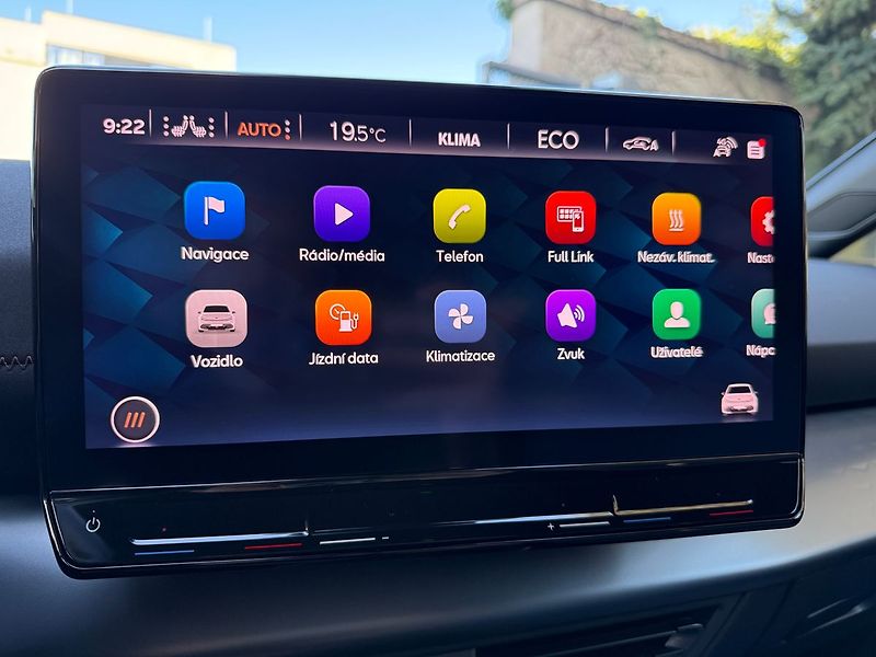 Cupra Born 58 kWh Masáž / Tepelné čerpadl - fotka 28 z 41