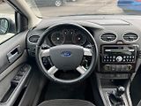 Ford Focus (2007) Ghia 2.0i 107kW - náhled 14