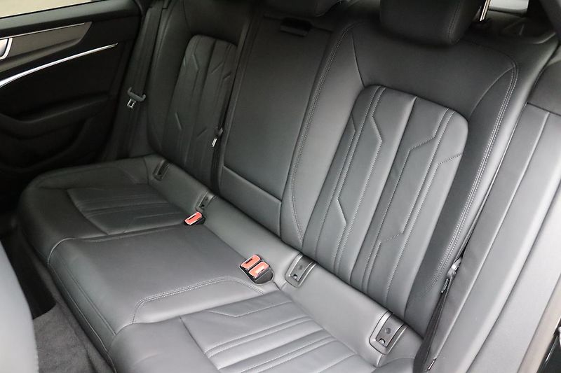 Audi A7 SB 45TFSI QUATTRO 195kW  - fotka 41 z 49