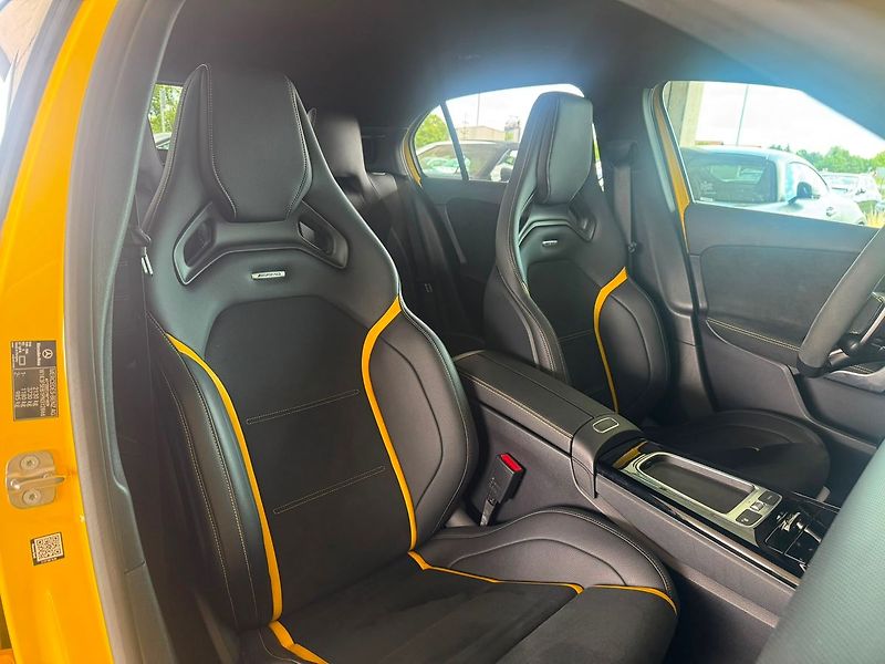 Mercedes-Benz Třídy A AMG 45s 4MATIC - fotka 20 z 20