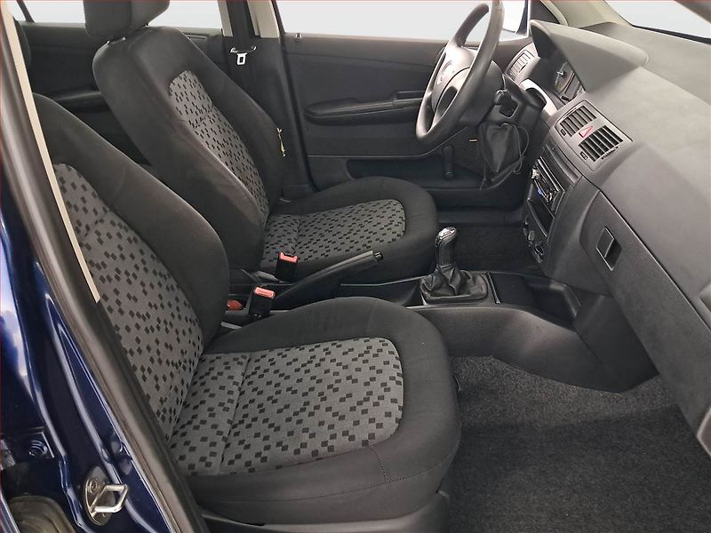 Škoda Fabia (2006) 1.4 16V, po STK, Tažné - fotka 9 z 13