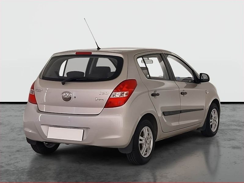 Hyundai i20 (2009) 1.2 - fotka 5 z 17