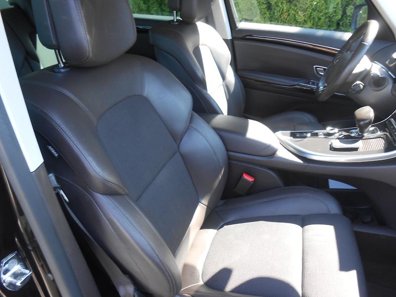 Renault Espace 1.6DCi,118KW,AUTOMAT,Tažné,TOP - fotka 20 z 45