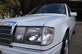 Mercedes-Benz 124 W124 320 E Sedan (1993) - náhled 4