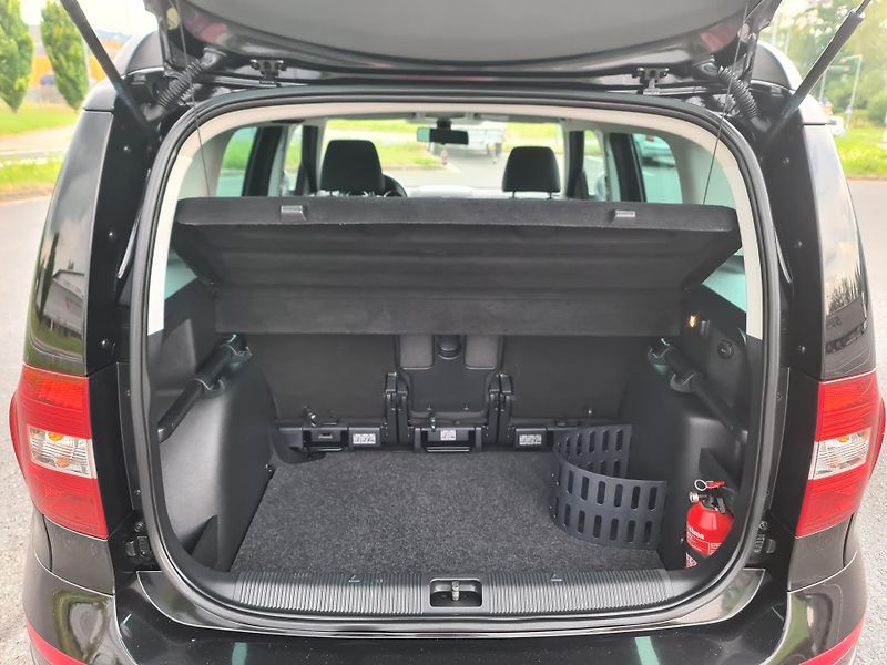 Škoda Yeti (2015) 2.0 TDi 103-KW 4x4 ADV OLOMOUC - fotka 54 z 76