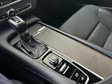 Volvo V90 CC D4 AWD/TZ/pneu REZERVACE - náhled 23